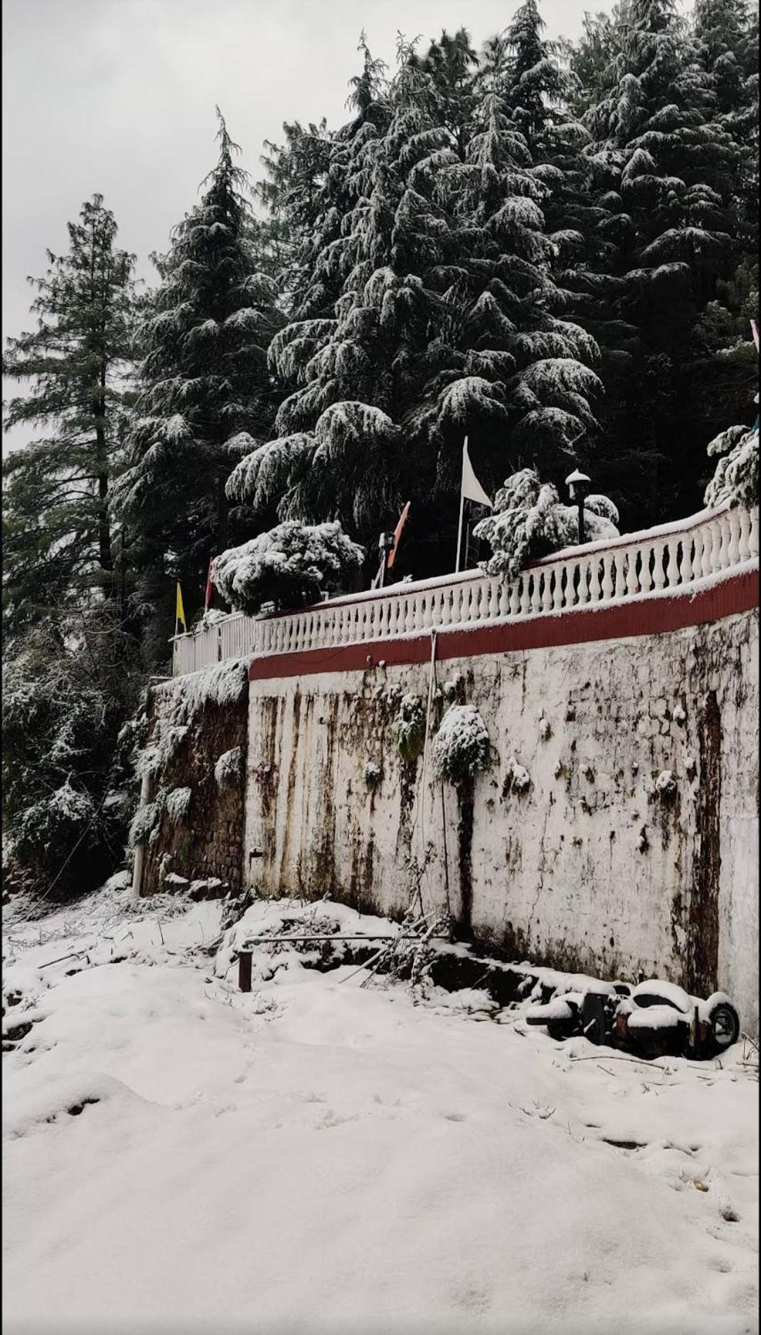 The Lake Cottage By Vrb Hotels Mcleodganj Дхарамсала Екстериор снимка